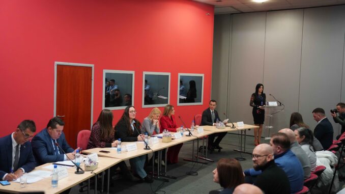 панел деца нам се рађала (1)
